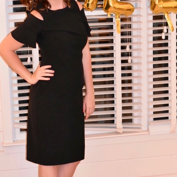 LBD Calvin Klein - Picture 2 of 3